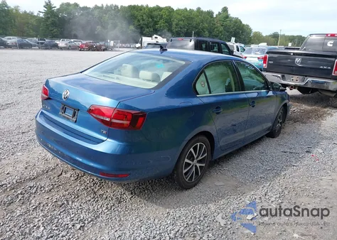 2018 Volkswagen Jetta 1.4T Se/1.4T Wolfsburg Edition из США, поврежденный, VIN 3VWDB7AJ1JM255957